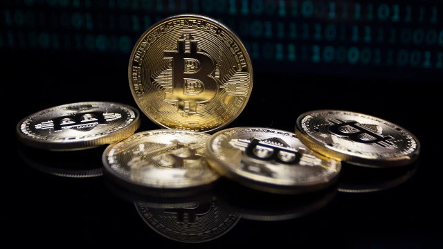 Bitcoin Loses Its Foothold and Balances on a Knife's Edge: The $95,000 Trap