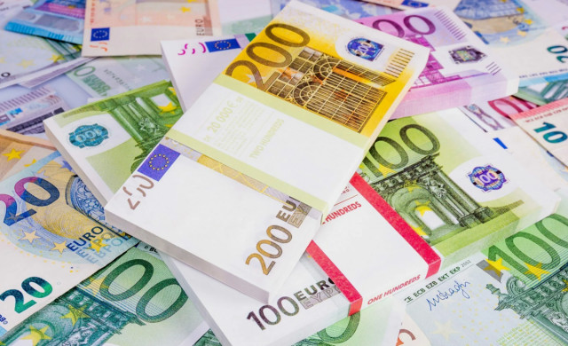 https://forex-images.ifxdb.com/userfiles/20250507/appsimage_analytics681b766b2b0a2.jpg