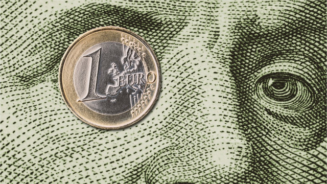EUR/USD. Штиль перед бурей
