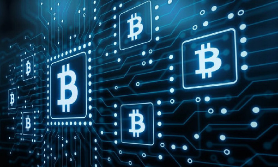 Bitcoin: признаки структурной слабости на фоне локальных максимумов