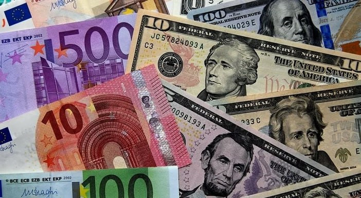 EUR/USD Анализ цен. Прогноз. Доллар США может ослабнуть, так как снижение индекса цен производителей увеличивает перспективы смягчения денежно-кредитной политики ФРС в сентябре