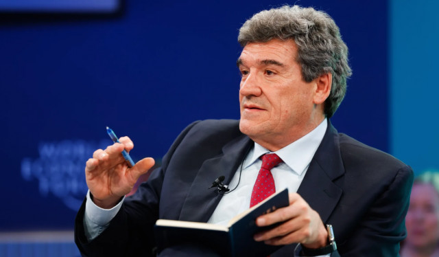 https://forex-images.ifxdb.com/userfiles/20250917/appsimage_analytics68ca5f7e02c6c.jpg