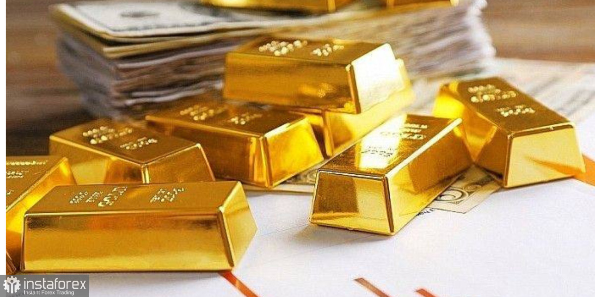 Золото под давлением после заседания ФРС