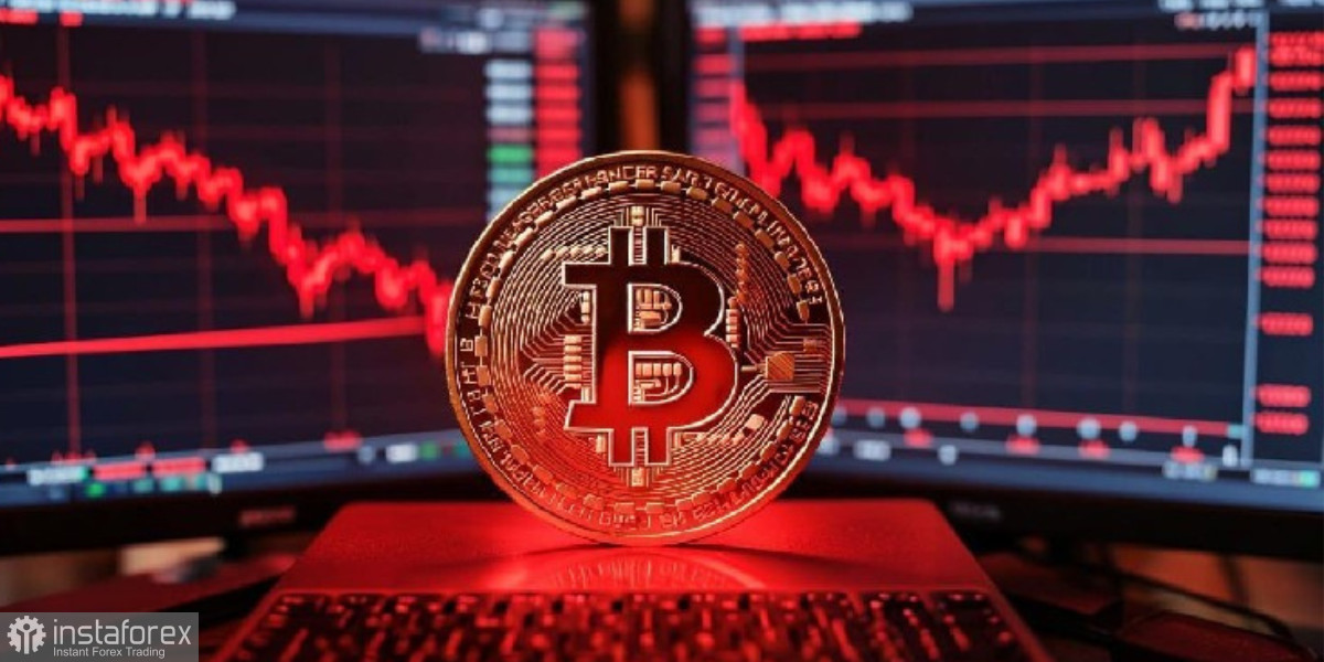 Биткоин консолидируется после новых максимумов: институциональные притоки и риски для рынка