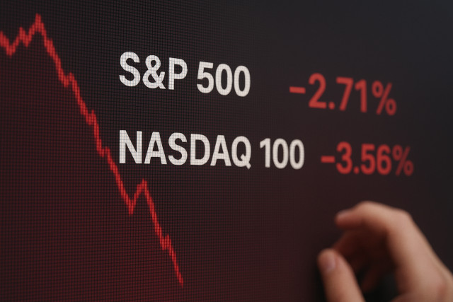 https://forex-images.ifxdb.com/userfiles/20251013/appsimage_analytics68eccd3111f2d.jpg