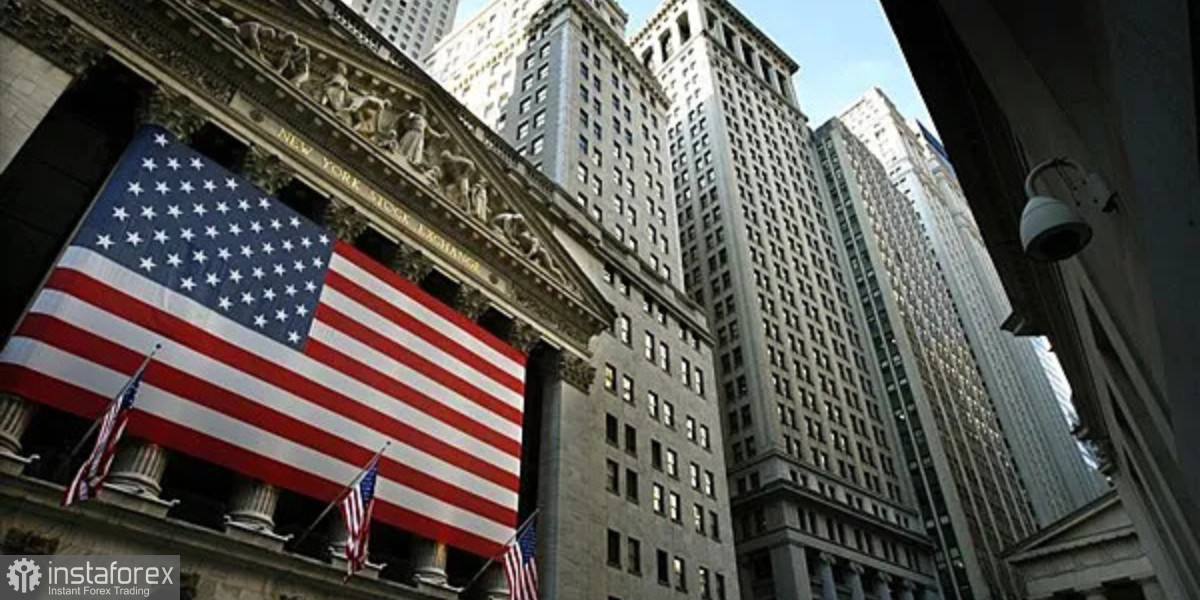 November recap: chaos in markets, weak dollar, rising gold, and hopes for rate cuts