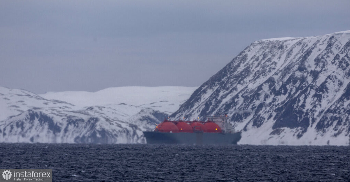 Рекорды драгметаллов, падение Tesla, арктические морозы и обвал доллара